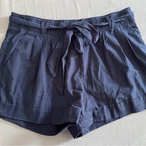 Forever 21 Size Small Navy Shorts